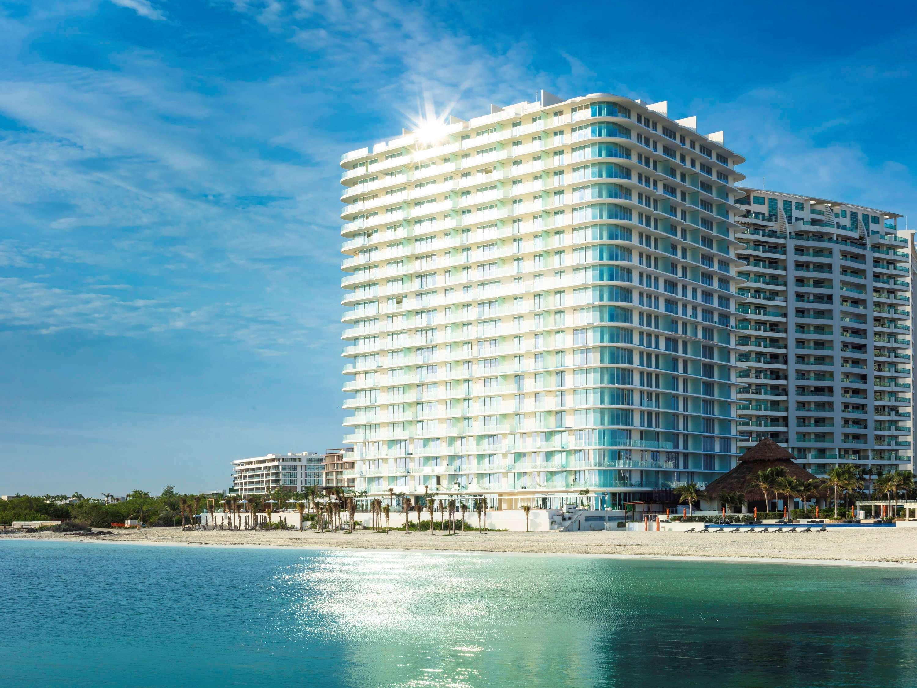 Sls Cancun Exterior photo